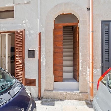 דירות פולינאנו א מארה Tiny House 19 Terrace Aparment מראה חיצוני תמונה