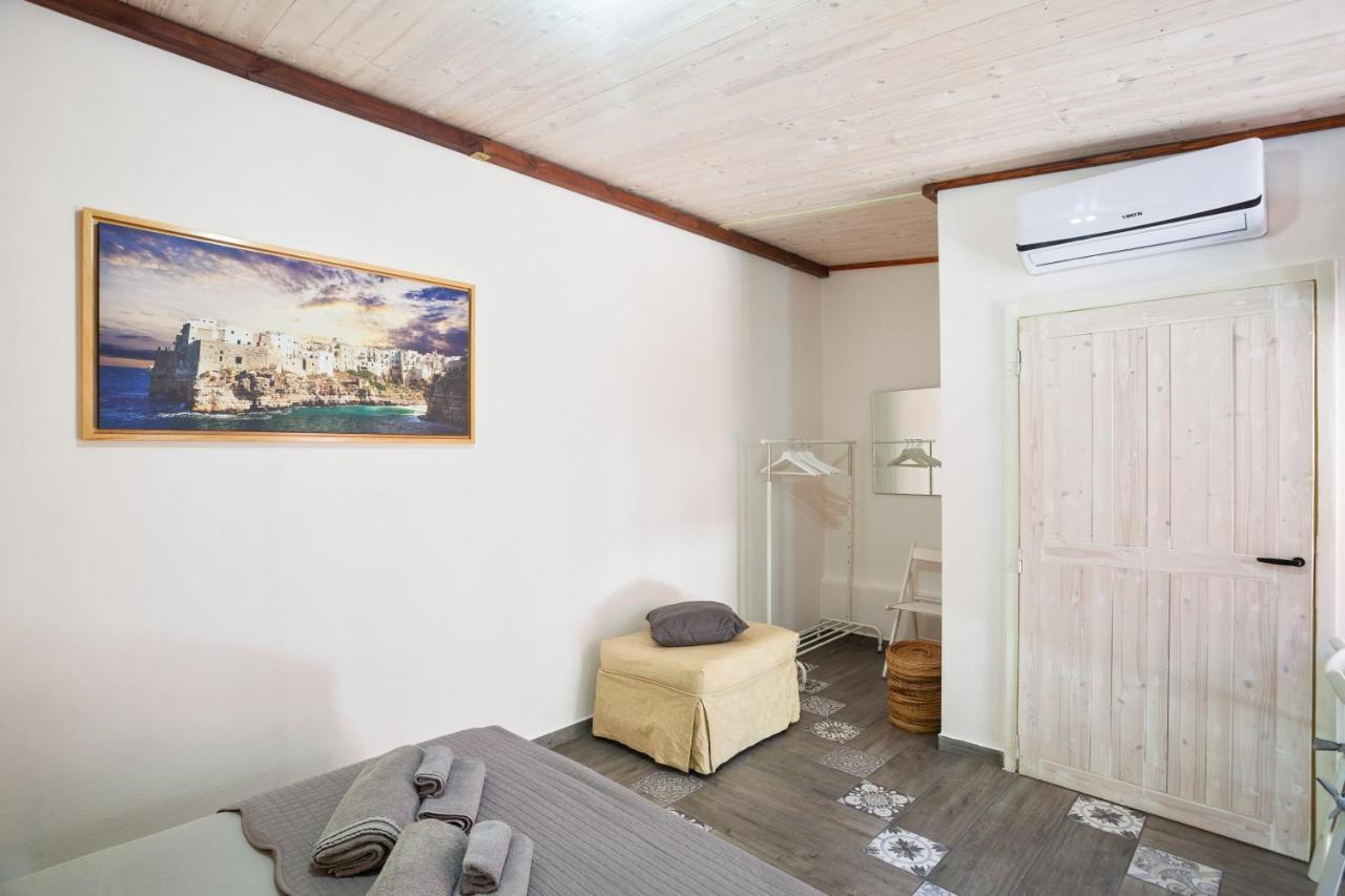 דירות פולינאנו א מארה Tiny House 19 Terrace Aparment מראה חיצוני תמונה